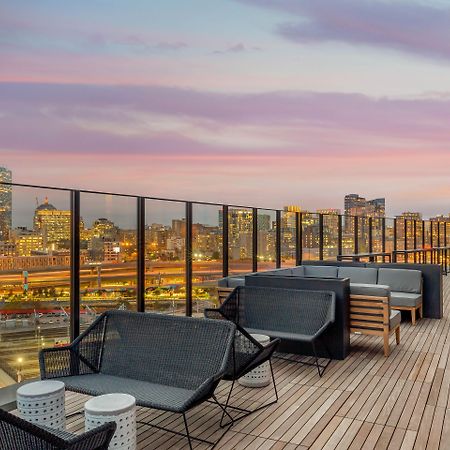 Cambria Hotel Boston Downtown - Seaport Extérieur photo