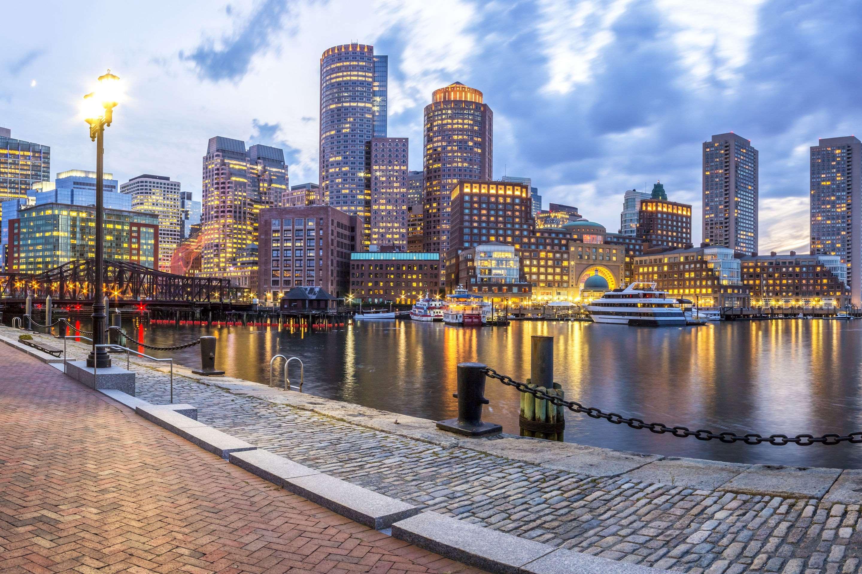 Cambria Hotel Boston Downtown - Seaport Extérieur photo